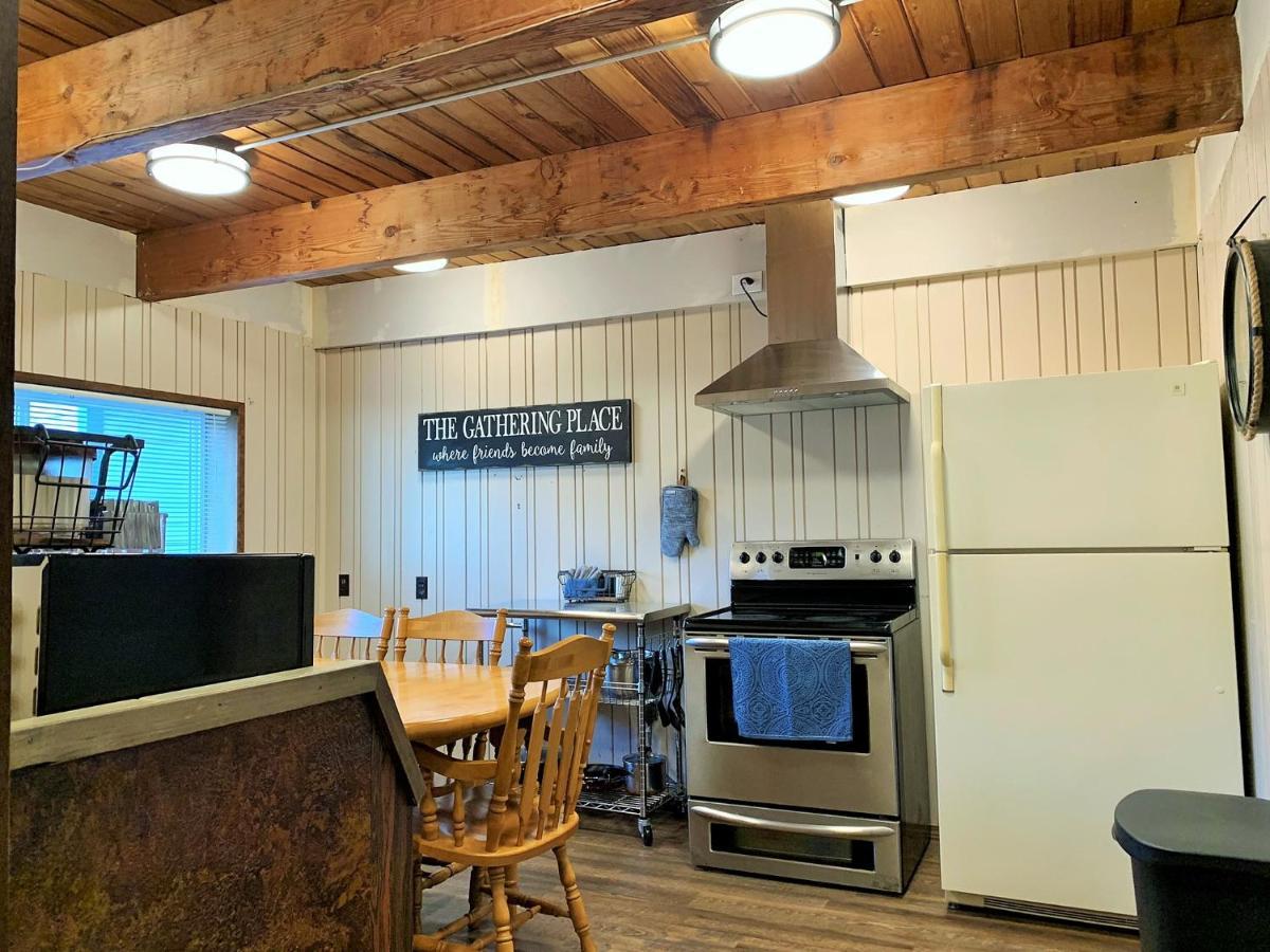 Breakers Boutique Inn Westport Luaran gambar
